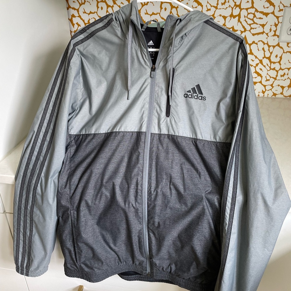 Mens Adidas lightweight windbreaker